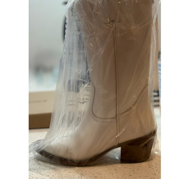 Steve Madden: Albany White Leather - Picture 7 of 7